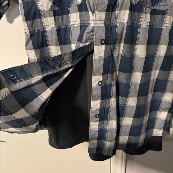 Vertx short sleeve tactical button down - Picture 2 of 3